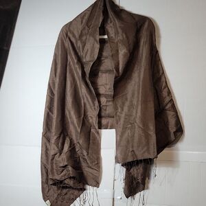 Coldwater Creek Brown Shawl.(100 silk)